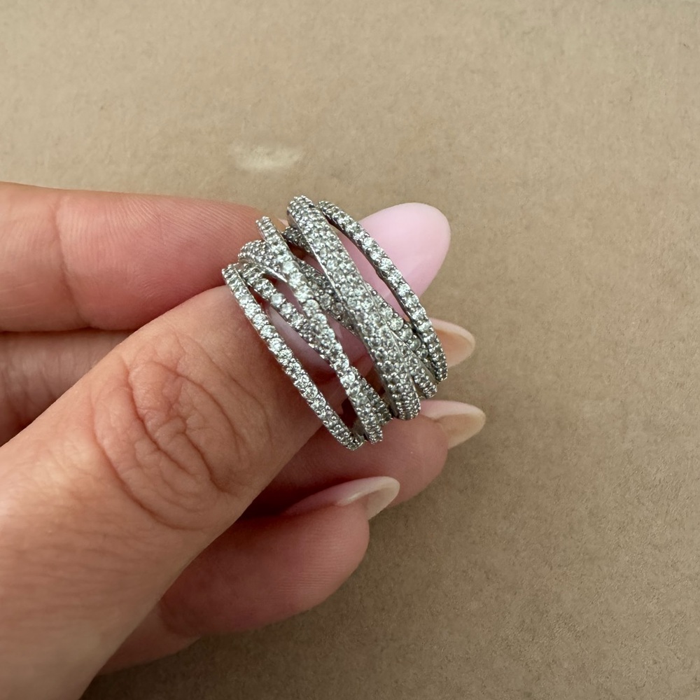 Silver & Cz fashion ring